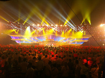 北京中視巨星舞臺(tái)燈光音響,央視合作伙伴_設(shè)備租售_演藝吧_中華演出網(wǎng)